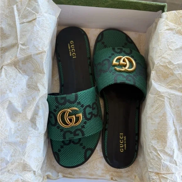 Double G Monogram Slides Emerald Green EU 39 / US 8 NIB Gucci Vibes Resort Glam - Picture 1 of 4